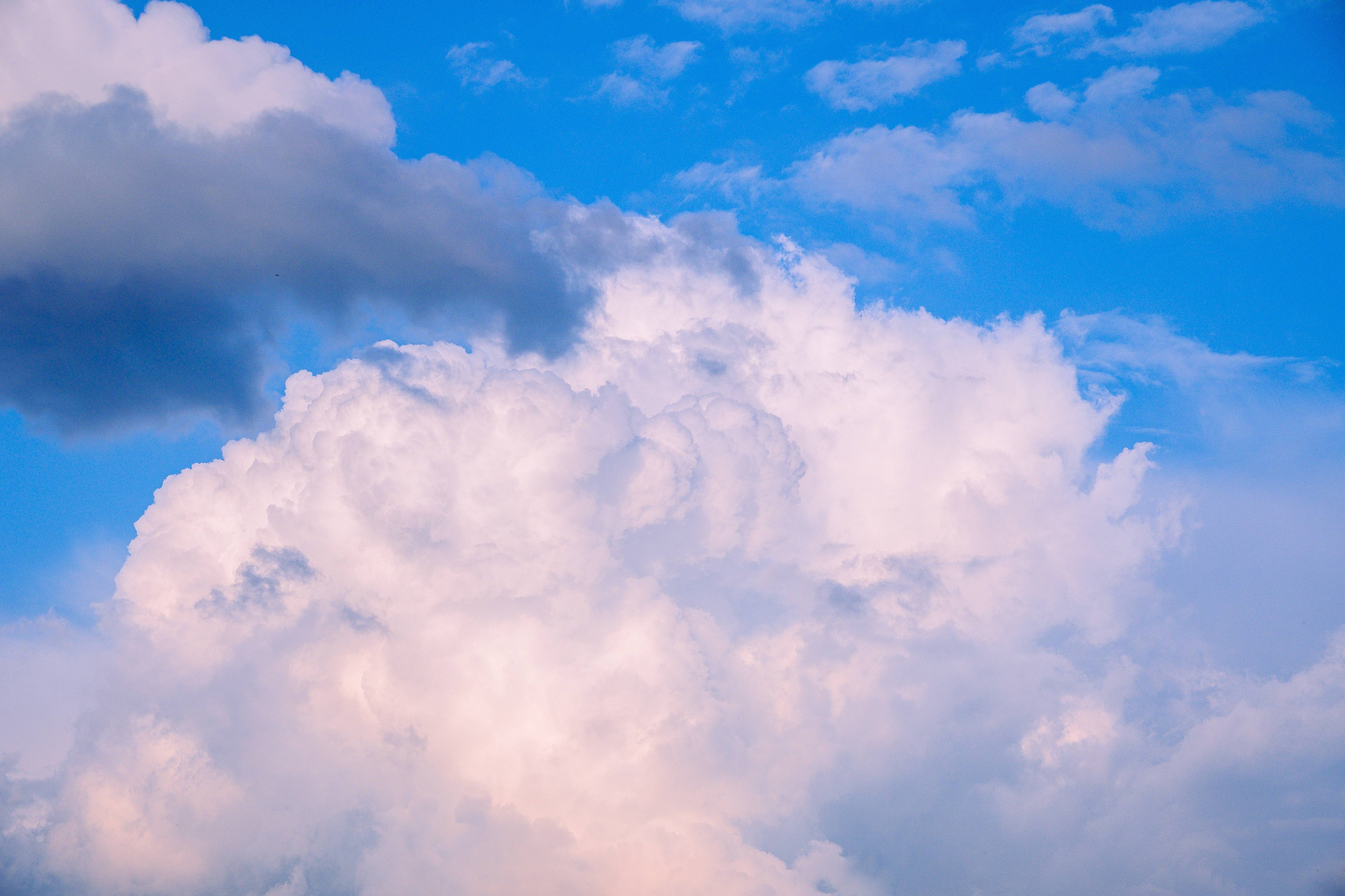 Image 8 from Nuages album